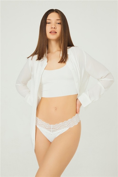 Дантелена бразилиана 6012 - 3 бр.