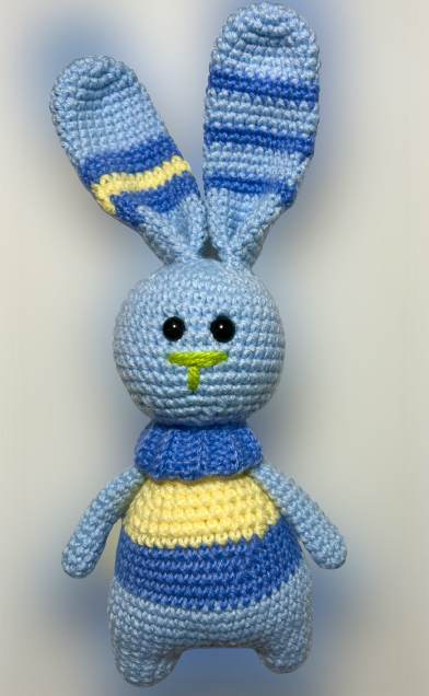 Плетено зайче - 26 см.