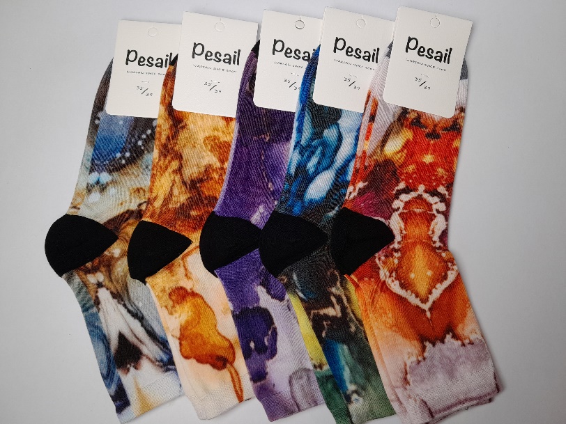 Цветни памучни чорапи 94140 - 3 бр.